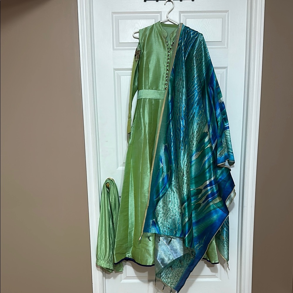 Elegant Green and Blue Dress with Shawl 3pcs Gown